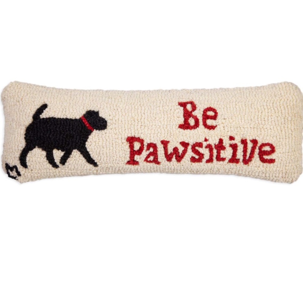 🔖 Chandler 4 Corners Hand Hooked Wool Pillow Black Lab Be Pawsitive 8x24 🐾